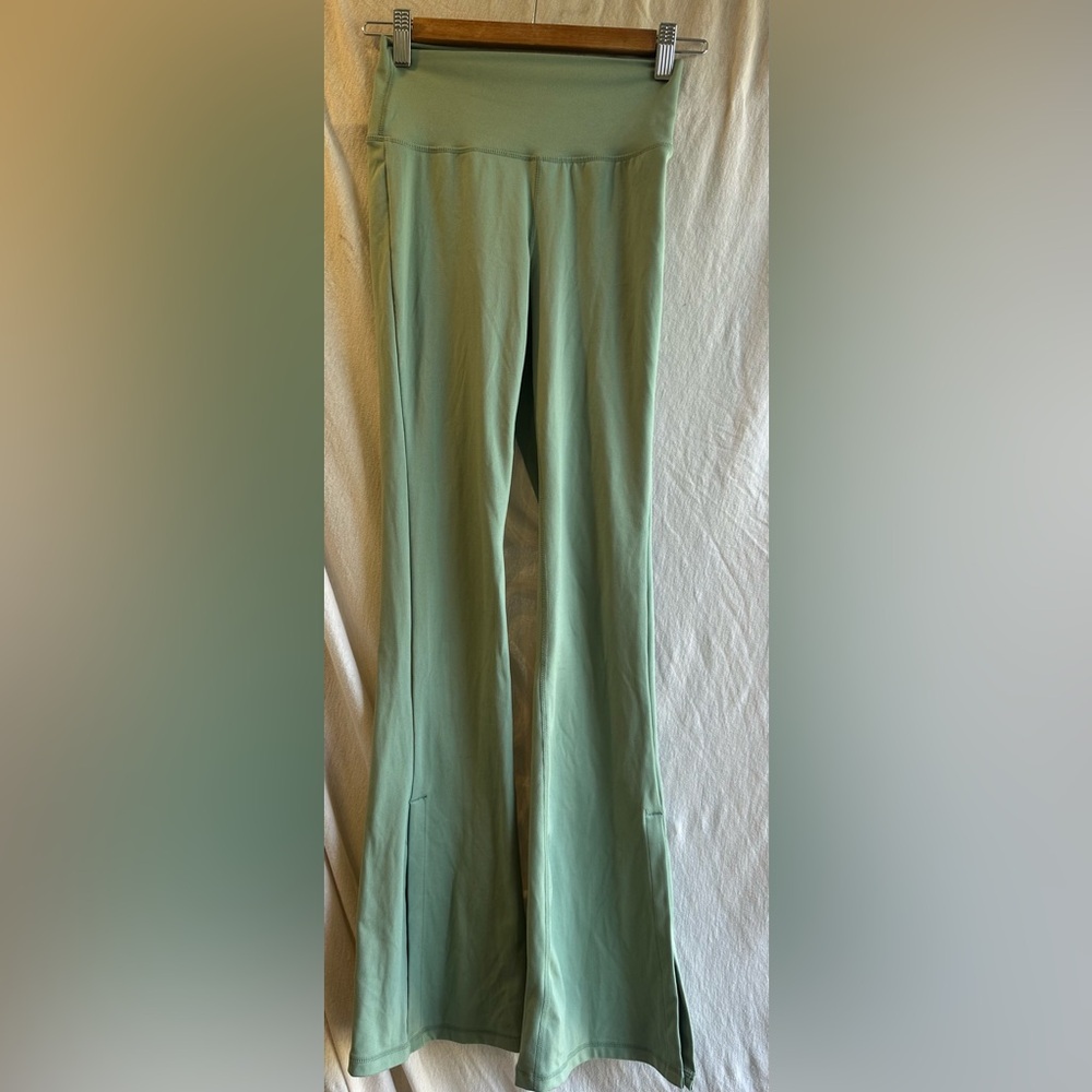 90 Degree By Reflex Sage Green Apparel